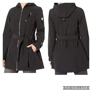 VINCE CAMUTO hooded and belted women’s jacket *NWT